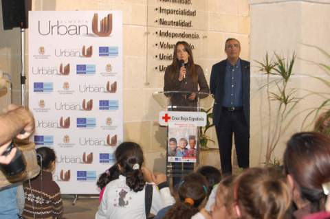La sede de Cruz Roja acoge un encuentro de convivencia intercultural para celebrar el Da Internacional de las Migraciones