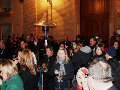 Noticia de Almera 24h: Ms de 2.000 Pulpileos celebraron la Noche-Vieja en la cntrica Glorieta con las campanadas y fiesta hasta el amanecer