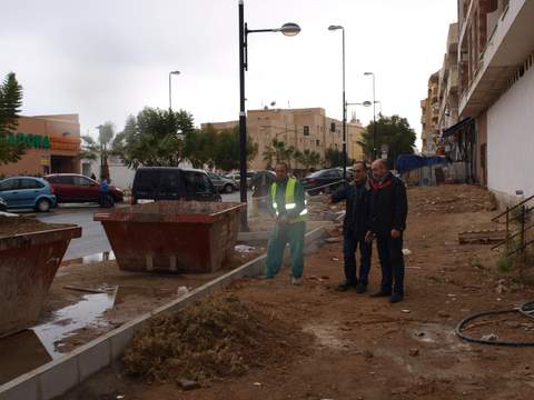Noticia de Almería 24h: El Ayuntamiento ejecuta obras de urbanización en la entrada a Garrucha