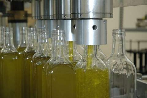 Noticia de Almera 24h: El aceite de oliva virgen, con 761,7 millones, concentr el mayor valor de las exportaciones agroalimentarias de enero a septiembre