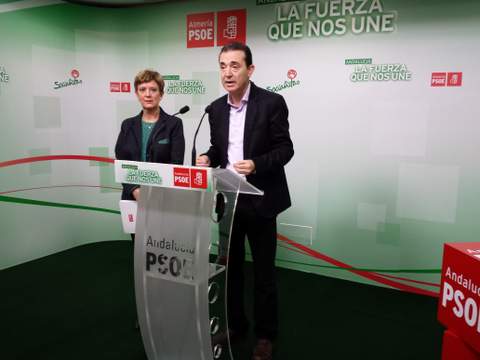 Noticia de Almería 24h: El PSOE se vuelca con iniciativas a favor de la agricultura almeriense ante el abandono del Gobierno del PP