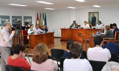 Los socialistas abandonan el ltimo pleno celebrado al ser insultados reiteradamente por el PP