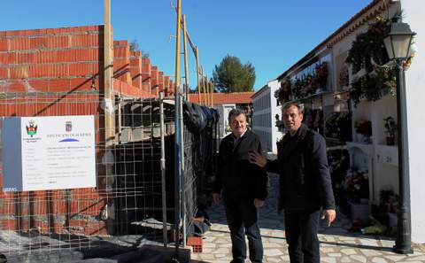 El Ayuntamiento comienza la construccin del primero de los cuatro mdulos que dotaran al Campo Santo de 240 nuevos nichos