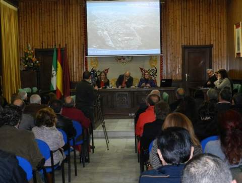 Noticia de Almera 24h: El Ayuntamiento presenta el Plan Estratgico como 