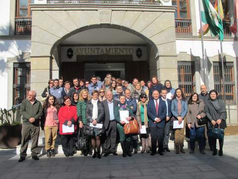 La Junta promueve el acceso de vecinos de Adra a la sociedad de la informacin a travs de Andaluca Compromiso Digital