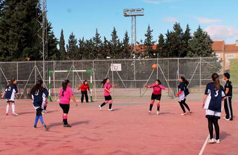 Los Juegos Deportivos Provinciales, mantienen activos a los jvenes deportistas de Pulp con la competicin de Futbol Sala este fin de semana