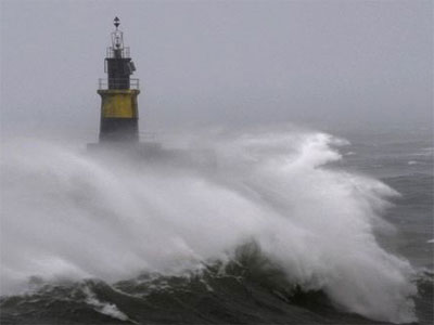 Esta noche a las doce Almera entra en alerta naranja por fuertes vientos de hasta 100 Km/h