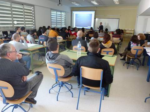 FAAM inicia en Almera el proyecto Escuela de Valores dirigido a alumnos/as de bachillerato y ciclos formativos