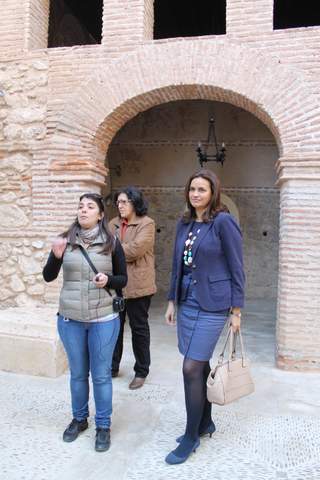 La concejala de Turismo, Isabel Fernndez, comprueba el xito de las visitas guiadas