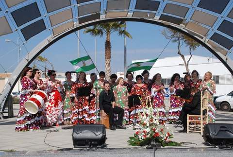 El municipio ya est preparado para comenzar los actos de celebracin del Da de Andaluca