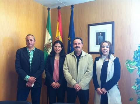 Noticia de Almera 24h: CODENAF se rene con el Delegado de La Consejera de Igualdad, Salud y Polticas  Sociales de La Junta de Andaluca