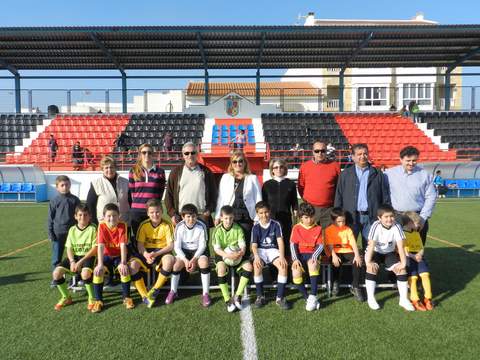 Presentacin oficial del ftbol base Hurcal-Overa en el UD Almeria-Sevilla FC