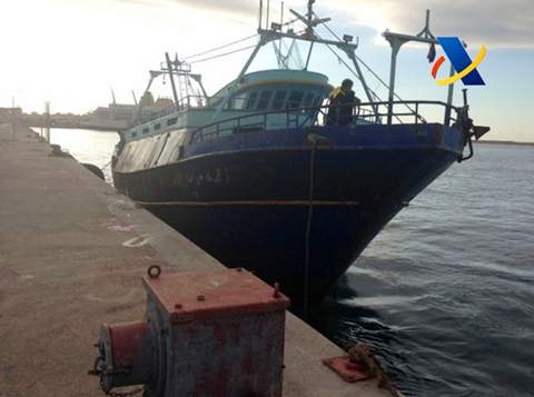 La Agencia Tributaria intercepta un pesquero egipcio con 13 toneladas de hachís al sur de Almería