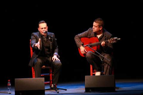El cante flamenco rindi homenaje al barrio de Pescadera