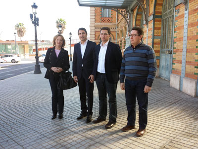 El PSOE pide al Gobierno que invierta en el Corredor Mediterrneo para acabar con el aislamiento de Almera