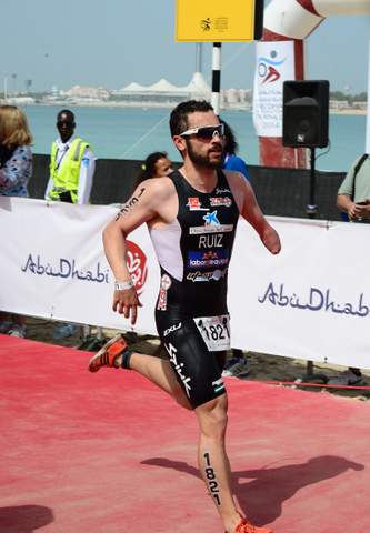Noticia de Almera 24h: El deportista almeriense Jairo Ruiz consigue la tercera posicin en categora Sprint en el Triatln Internacional de Abu Dhabi