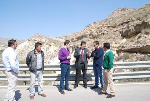 Miguel ngel Castelln y Antonio Jess Rodrguez visitan las obras que la Diputacin est acometiendo en Njar