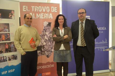 Diputacin e IEA ofertan a la provincia una muestra sobre El Trovo en Almera