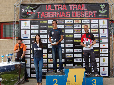 La I Trail Tabernas Desert cuenta con la participacin de casi 200 atletas