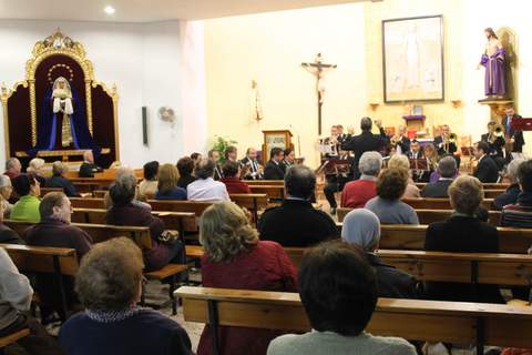 La Banda Municipal lleva su repertorio de música sacra al barrio de Los Ángeles 