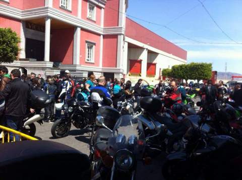 Noticia de Almera 24h: Gran xito de la concentracin con motivo del cuarto aniversario del Biker Club