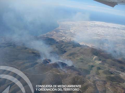 Noticia de Almera 24h: Medio Ambiente trabaja en el Plan de Restauracin Integral de la zona afectada por el incendio de la Sierra de Gdor