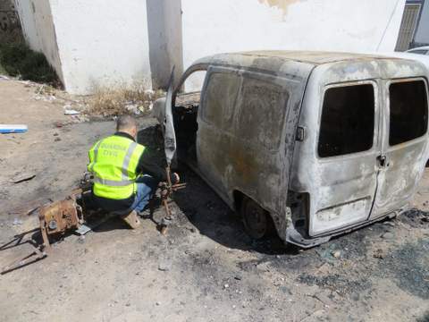 Noticia de Almería 24h: Detenido el autor responsable del incendio de dos vehículos