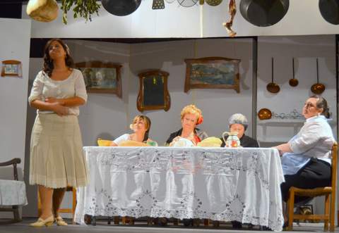El Instituto Andaluz de la Mujer inicia la gira de la obra teatral Las Mujeres de Alhabia