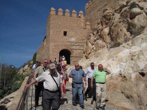 La Junta reabre la entrada principal de la Alcazaba tras las obras de mejora de la rampa de acceso 