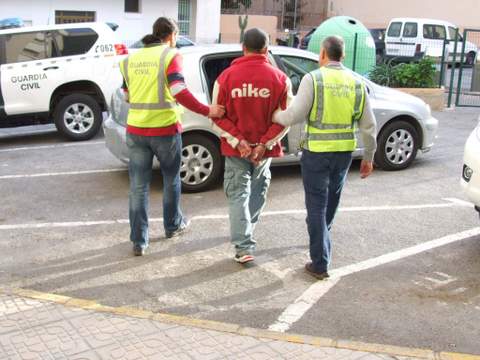 Detenidos los 7 integrantes de una banda autores del asalto a 45 viviendas