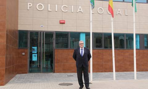 Noticia de Almería 24h: El PSOE denuncia el aumento de los robos mientras el alcalde demuestra su incapacidad para organizar a la Policía Local