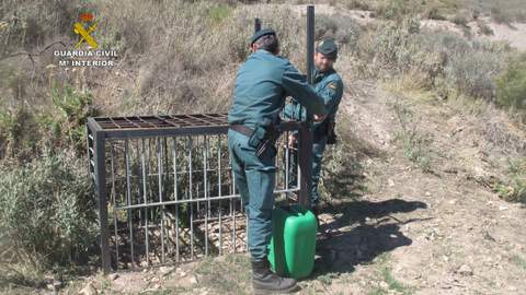 La Guardia Civil interviene artes prohibidas en un coto privado de caza