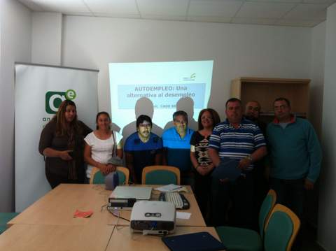 Noticia de Almera 24h: Usuarios de la red Andaluca Orienta de Berja se acercan al emprendimiento a travs de los CADE