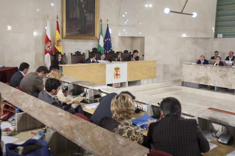 El Ayuntamiento critica a la Junta por su falta de colaboracin cerrando la Alcazaba y los museos tambin durante la Noche en Blanco
