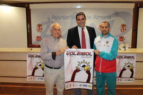 Juan Jos Alonso presenta el Campeonato de Espaa de voleibol infantil masculino