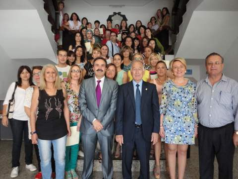 127 alumnas reciben los diplomas acreditativos del programa Roquetas de Mar ante las drogas