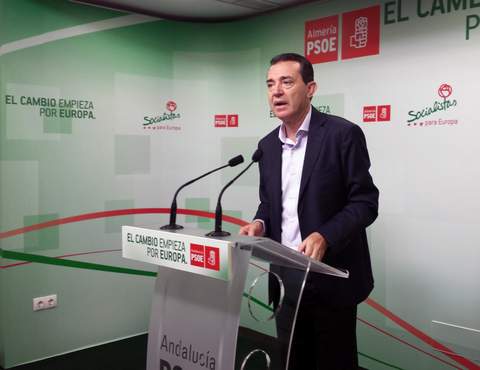 El PSOE ve indecente que el Gobierno del PP rescate la autopista Vera-Cartagena y no mantenga sus carreteras