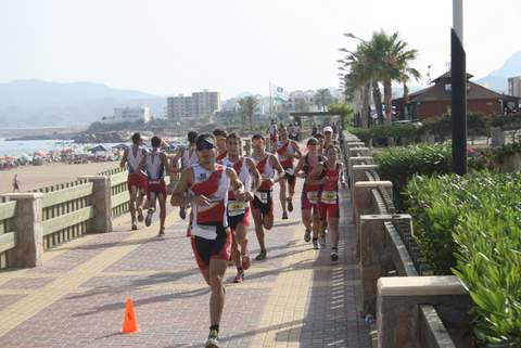 Noticia de Almera 24h: El IX Triatln Lamarca Ciudad de Almera superar los 500 participantes