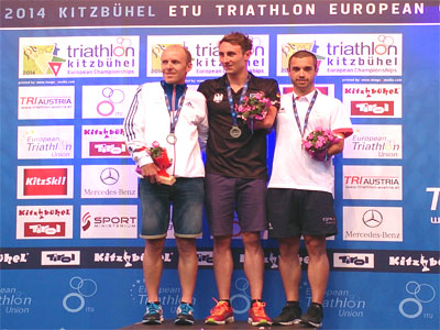El almeriense Jairo Ruiz consigue en Austria la medalla de bronce de triatln paralmpico