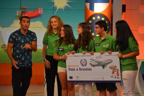 El IES Carmen de Burgos ganador del IV concurso Andaluca se mueve con Europa