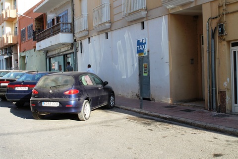 Noticia de Almera 24h: El Ayuntamiento realizar una campaa para la deteccin de taxis sin licencia en el municipio