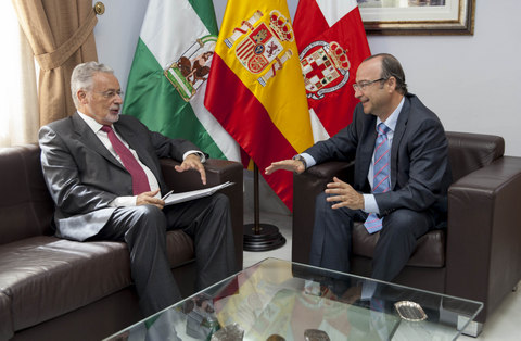 El alcalde aboga por una comunicación “fluida y directa” con el Defensor del Pueblo Andaluz
