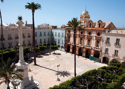 Noticia de Almera 24h: La Junta entrega al Ayuntamiento de Almera el proyecto definitivo para la rehabilitacin de la Plaza Vieja
