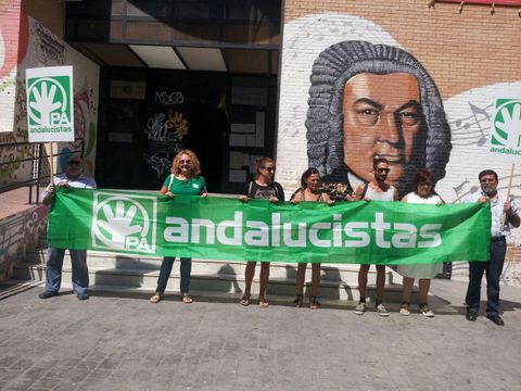 Noticia de Almería 24h: El PA exige a la Consejería de Educación, Cultura y Deporte de la Junta de Andalucía que solucione el problema de los alumnos sin plaza del conservatorio