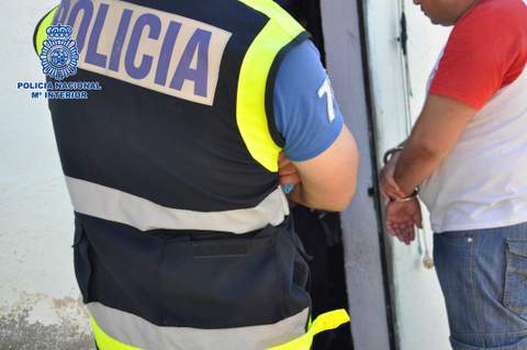 Noticia de Almera 24h: La Polica Nacional detiene en Almera a un fugitivo buscado por atraco en Kaunas -Lituania