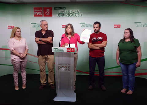 Noticia de Almera 24h: El PSOE acusa al alcalde de estar intentando engaar a los vecinos de Puebloblanco con el abastecimiento de agua