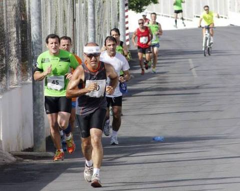 Noticia de Almera 24h: Ciento sesenta atletas en la VIII Carrera urbana Nuestra Seora de Gdor