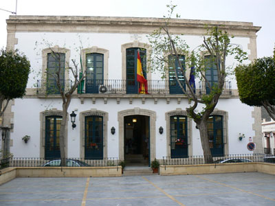 Noticia de Almería 24h: IU denuncia la falta de transparencia e información del Ayuntamiento