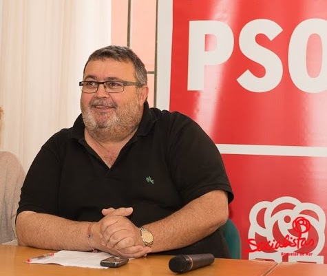 Manolo García presenta ante la Ejecutiva Municipal del PSOE su candidatura a las primarias municipales