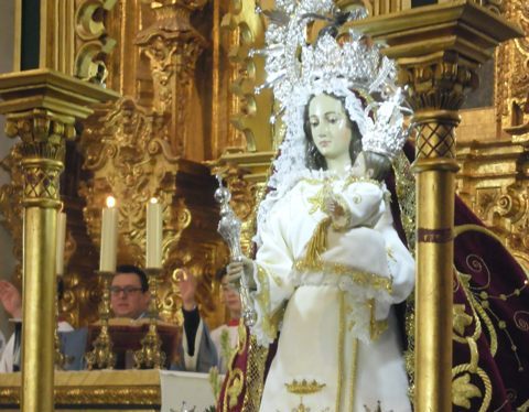 La Virgen de la Salud corona las fiestas veraniegas de la Alpujarra almeriense